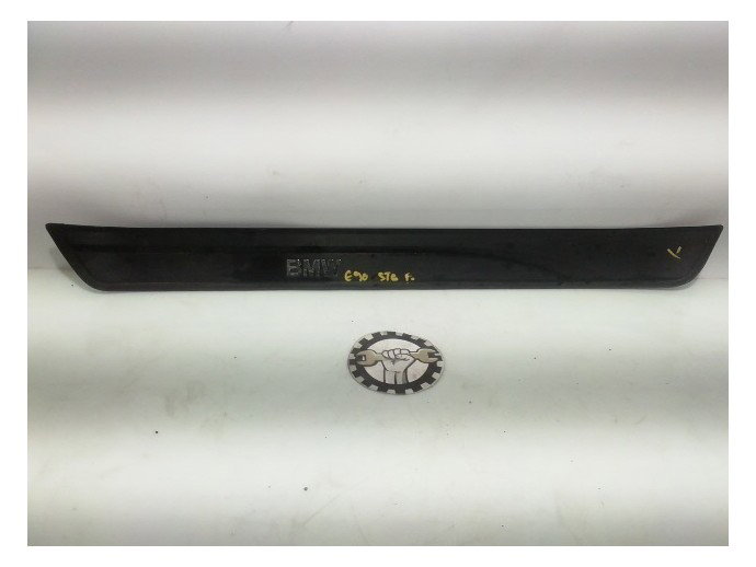 Ornament prag stanga fata BMW Seria 3[E90] 2.0 diesel 514770060279 2005-2011