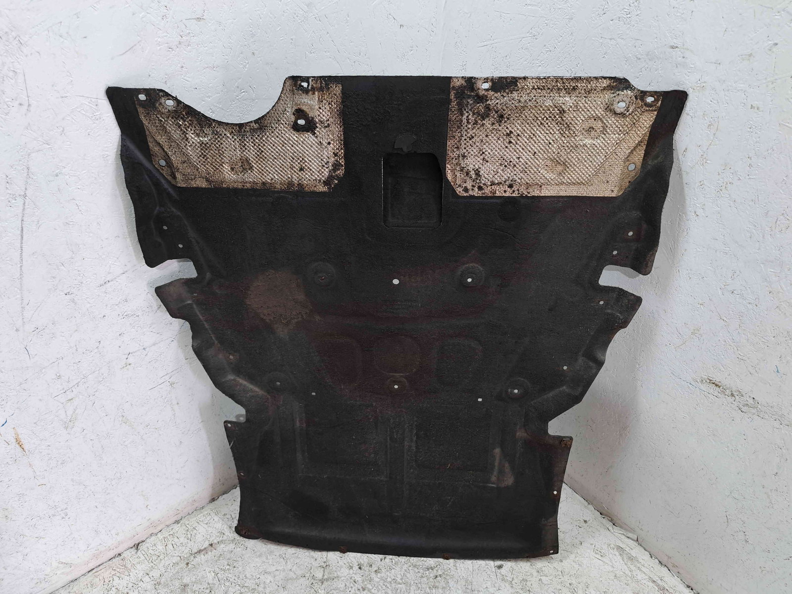 Scut motor Bmw 1 (F20) [Fabr 2011-2017] - imagine 3