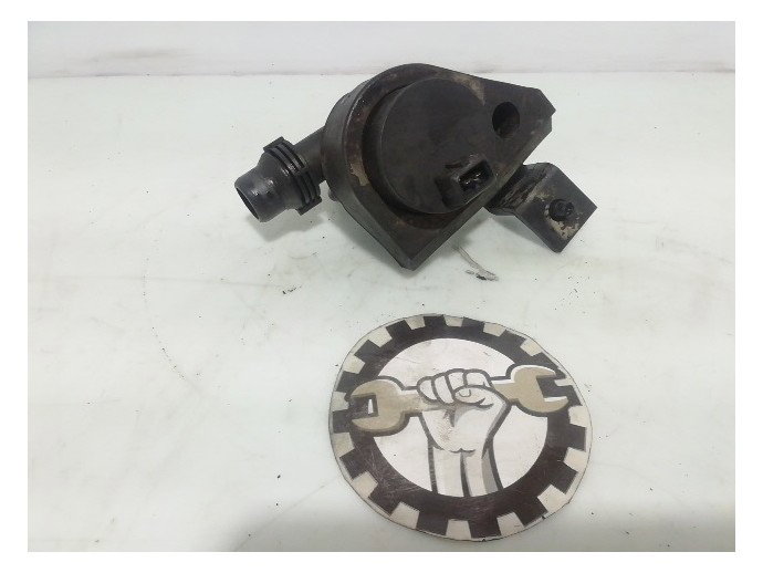 Pompa auxiliara apa BMW Seria 5[E61] 2.5 diesel 6922647 2003-2010