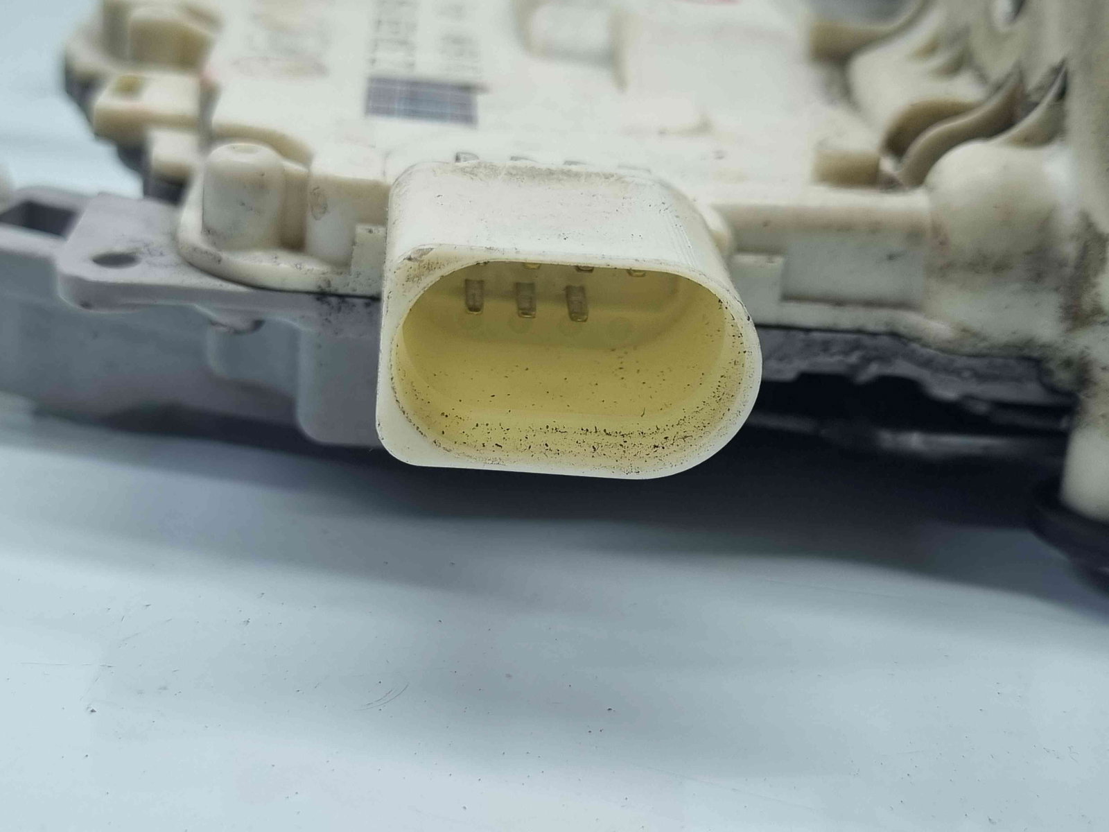 Broasca usa stanga spate Volkswagen Passat B7 (362) [Fabr 2010-2014] - imagine 2