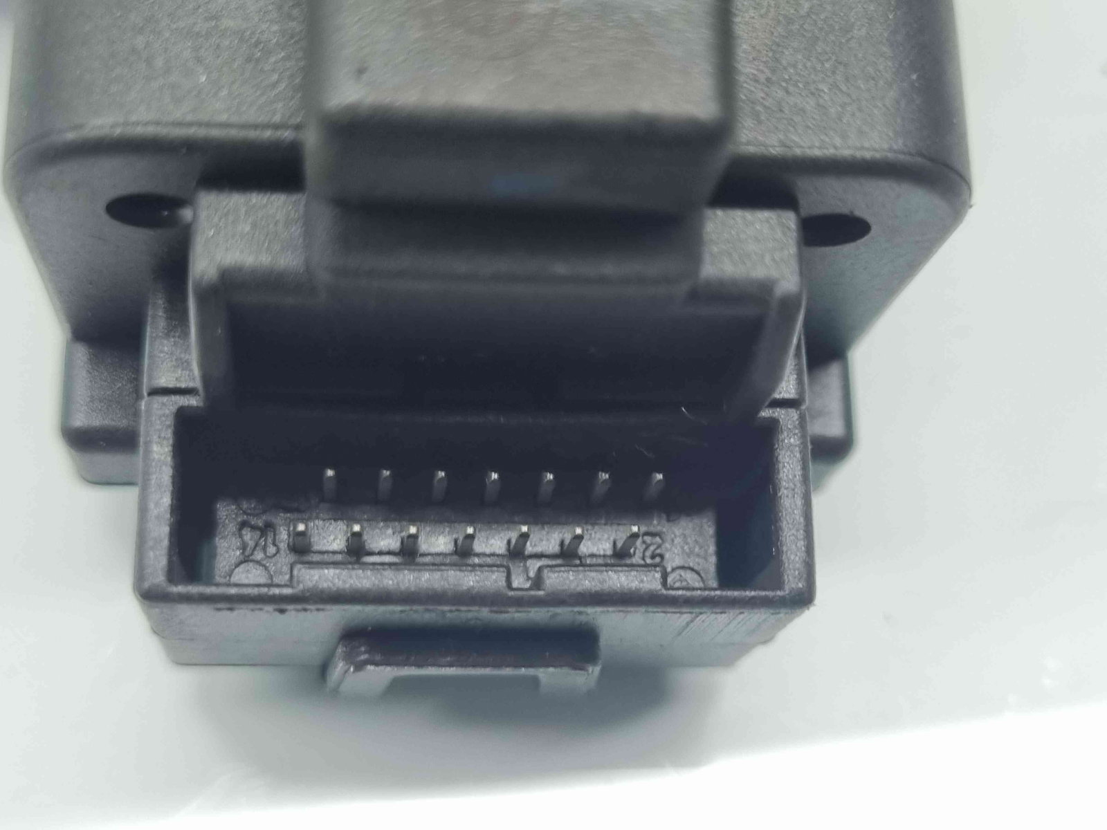 Contact cu cheie Bmw 3 (E90) [Fabr 2005-2011] 6954720-13 2.0D N47D20105KW / 143CP - imagine 2