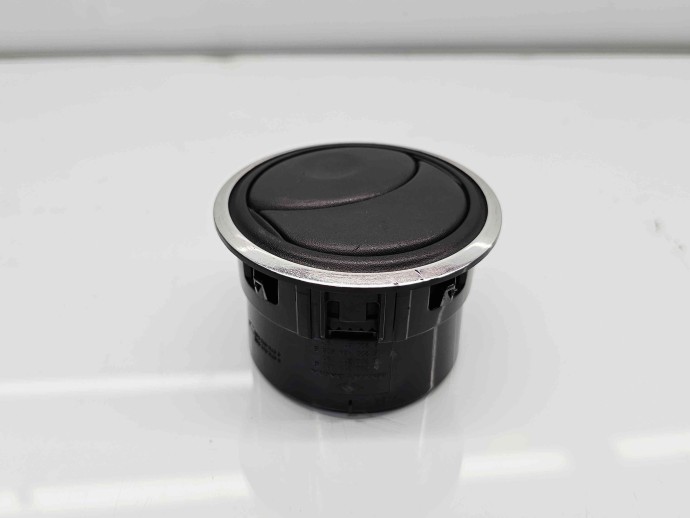  Grila aerisire centrala Dacia Duster [Fabr 2010-2017] 8200212480G