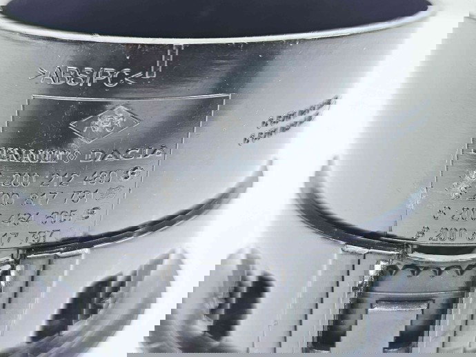  Grila aerisire centrala Dacia Duster [Fabr 2010-2017] 8200212480G