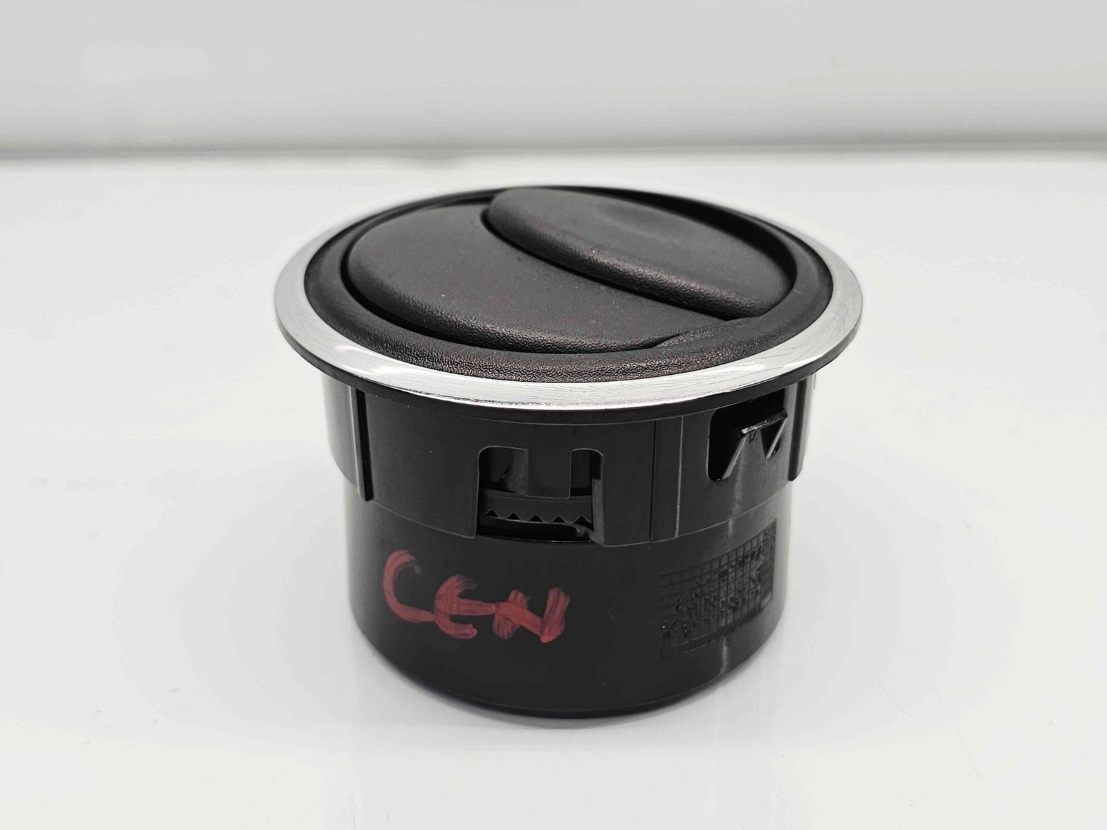 Grila aerisire centrala Dacia Duster [Fabr 2010-2017] 8200212480G - imagine 5