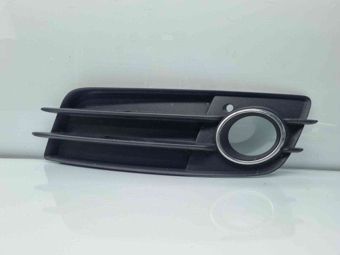 Grila proiector dreapta Audi A4 (8K5, B8) Avant [Fabr 2008-2015]