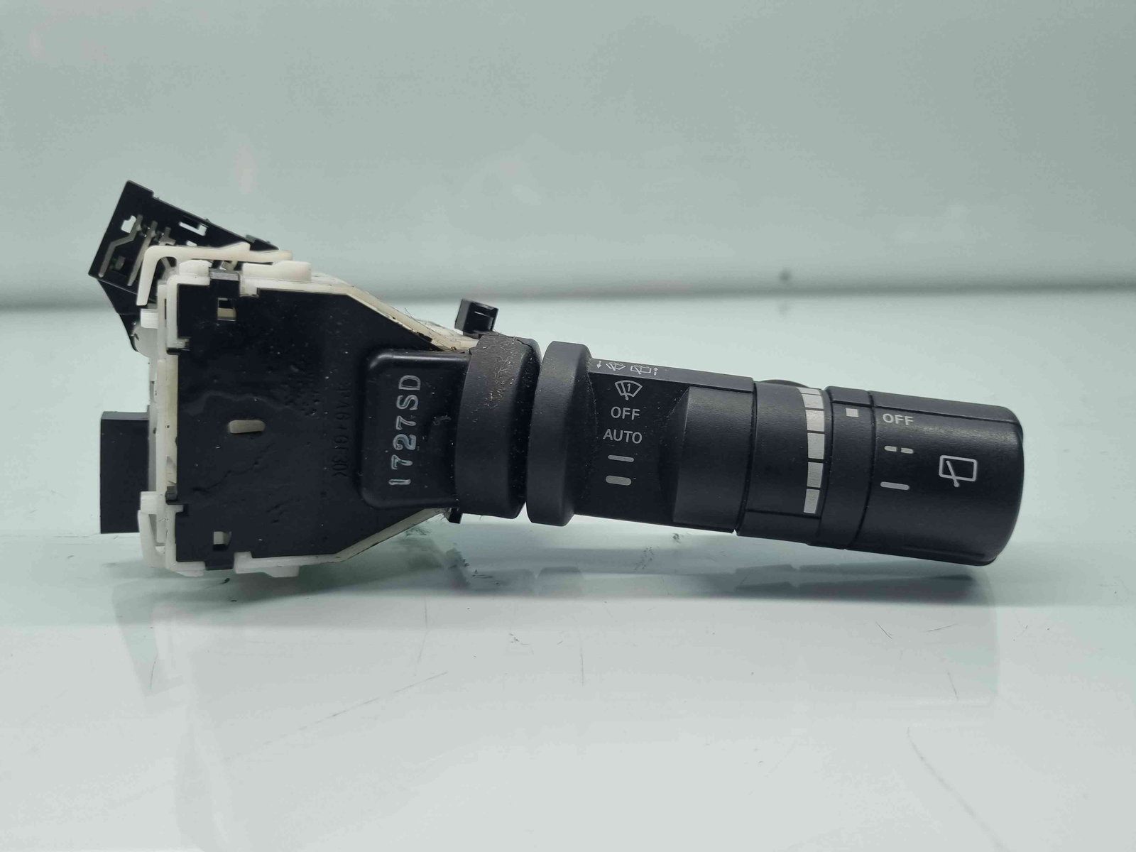 Maneta stergator Nissan Qashqai Facelift (2) [Fabr 2009-2013] OEM - imagine 3