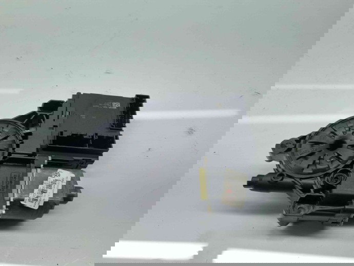 Motoras geam dreapta fata Volkswagen Passat B7 (362) [Fabr 2010-2014]