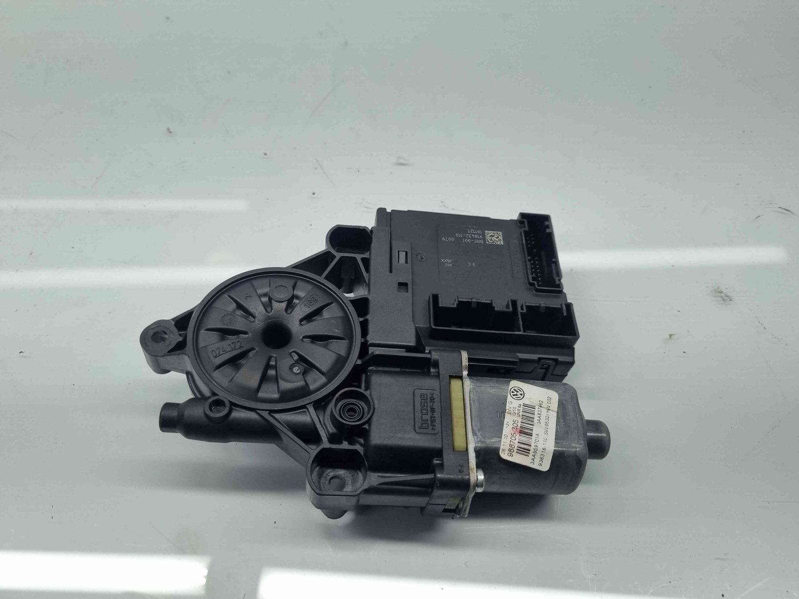Motoras geam dreapta fata Volkswagen Passat B7 (362) [Fabr 2010-2014] - imagine 6