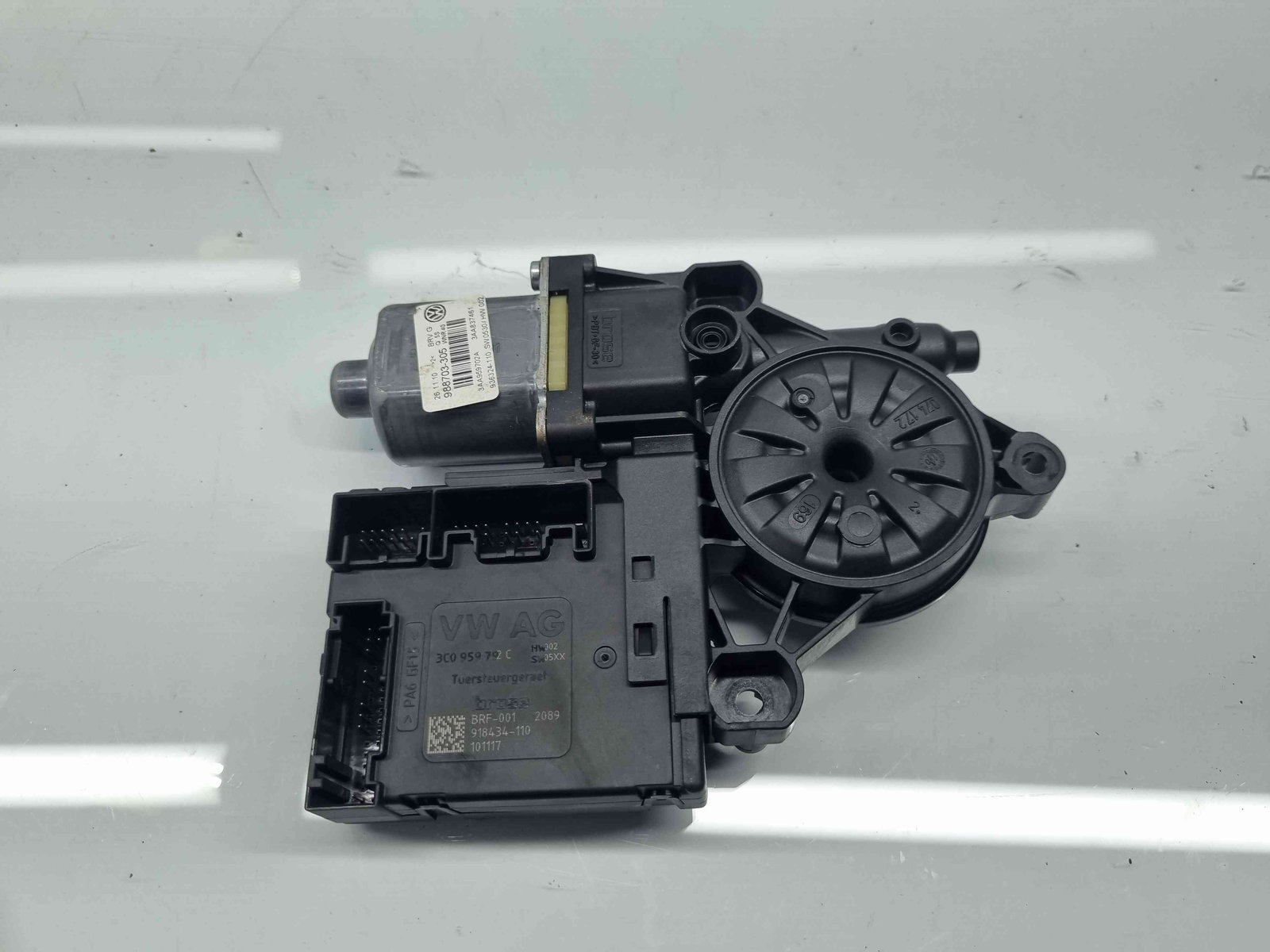 Motoras geam stanga fata Volkswagen Passat B7 (362) [Fabr 2010-2014] - imagine 4