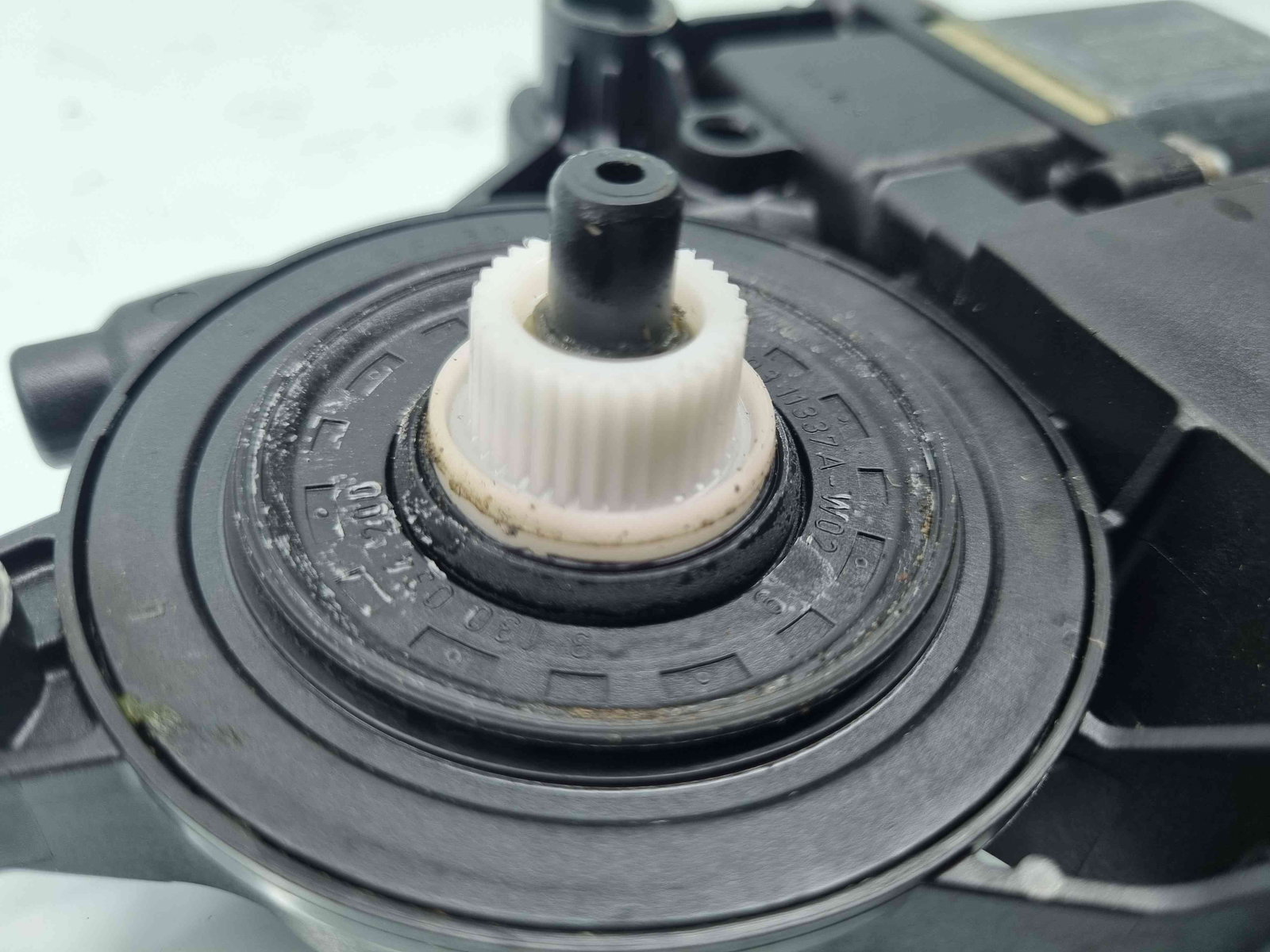Motoras geam stanga fata Volkswagen Passat B7 (362) [Fabr 2010-2014] - imagine 5