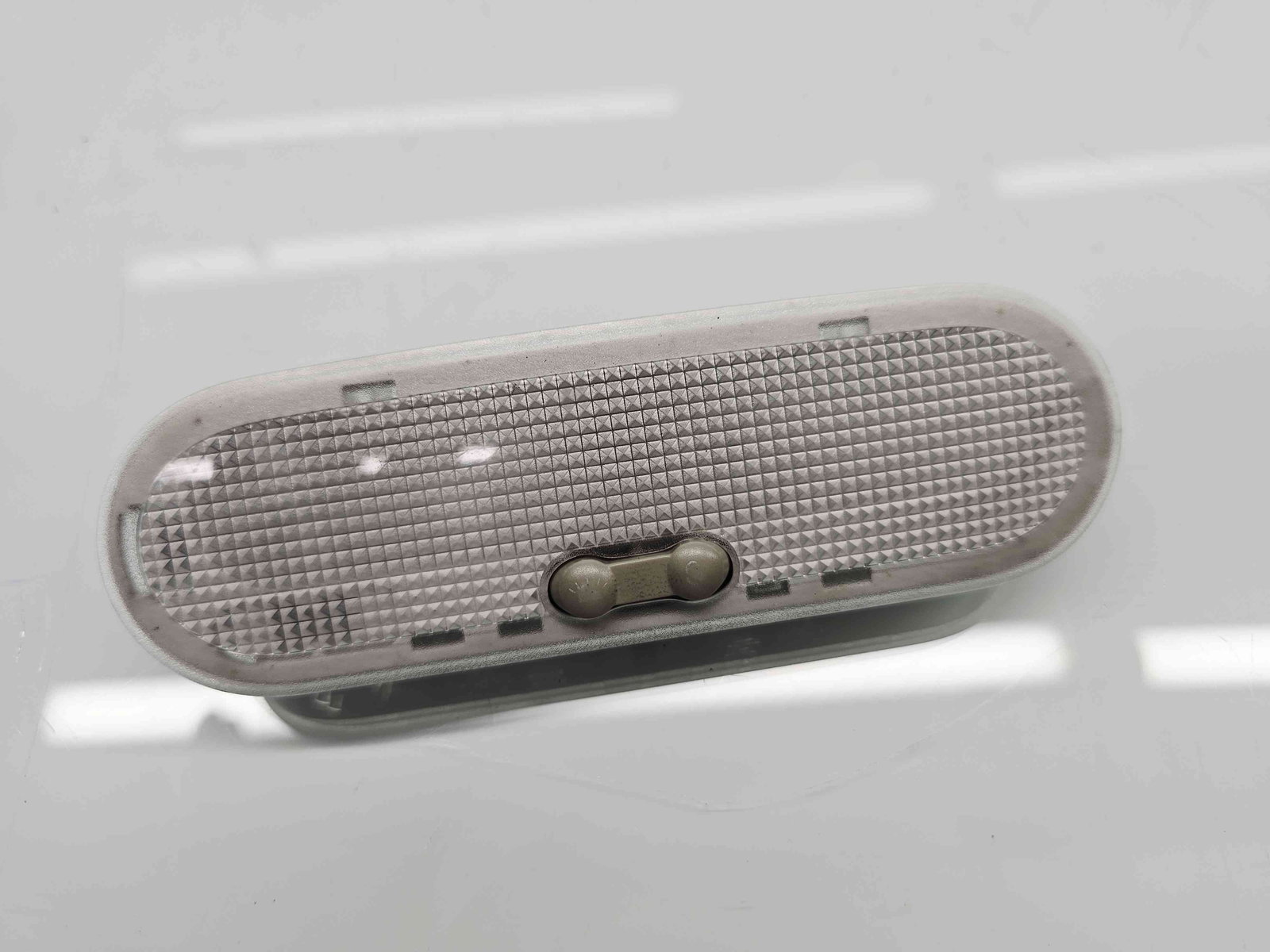 Plafoniera fata Dacia Duster [Fabr 2010-2017] 8200074362 - imagine 2