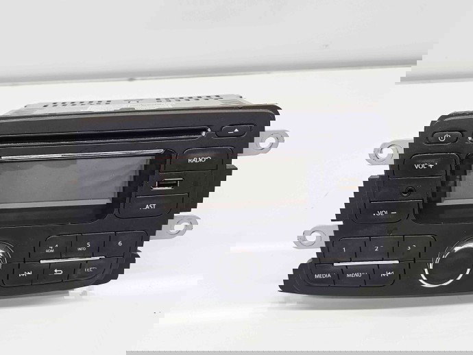  Radio CD Dacia Duster [Fabr 2010-2017] 281155216R