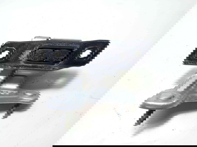 Balama stanga fata OEM Mercedes E220 W213 2.0 2016-2021