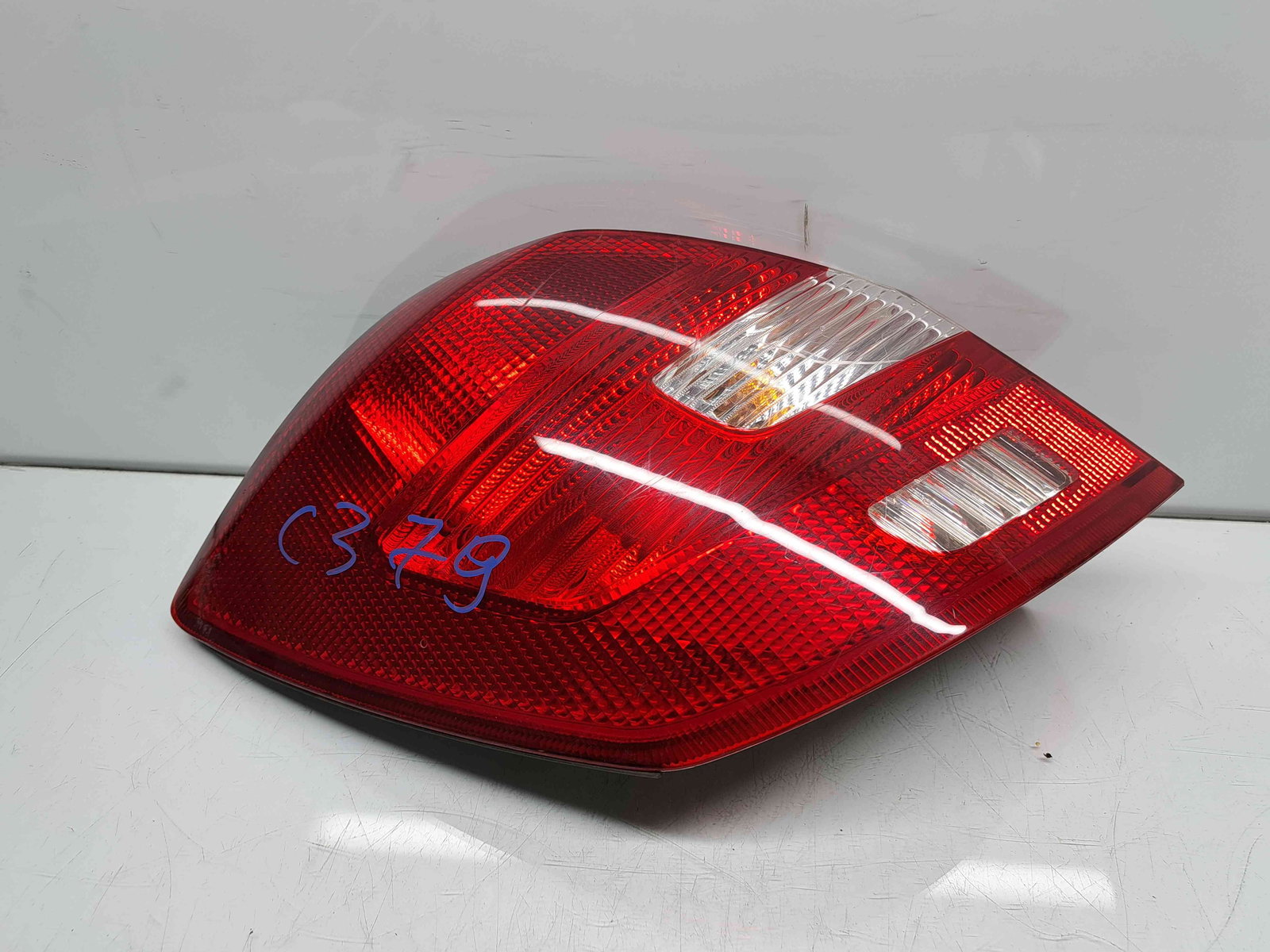 Stop aripa stanga Skoda Fabia 2 (5J, 542) [Fabr 2007-2014] 5J6945095AE - imagine 2