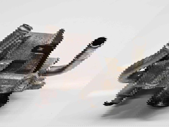 Supapa EGR Volkswagen Passat B8 (3G2) [Fabr 2015-prezent] 04L131501M 1.6 TDI DCXA 88KW / 120CP