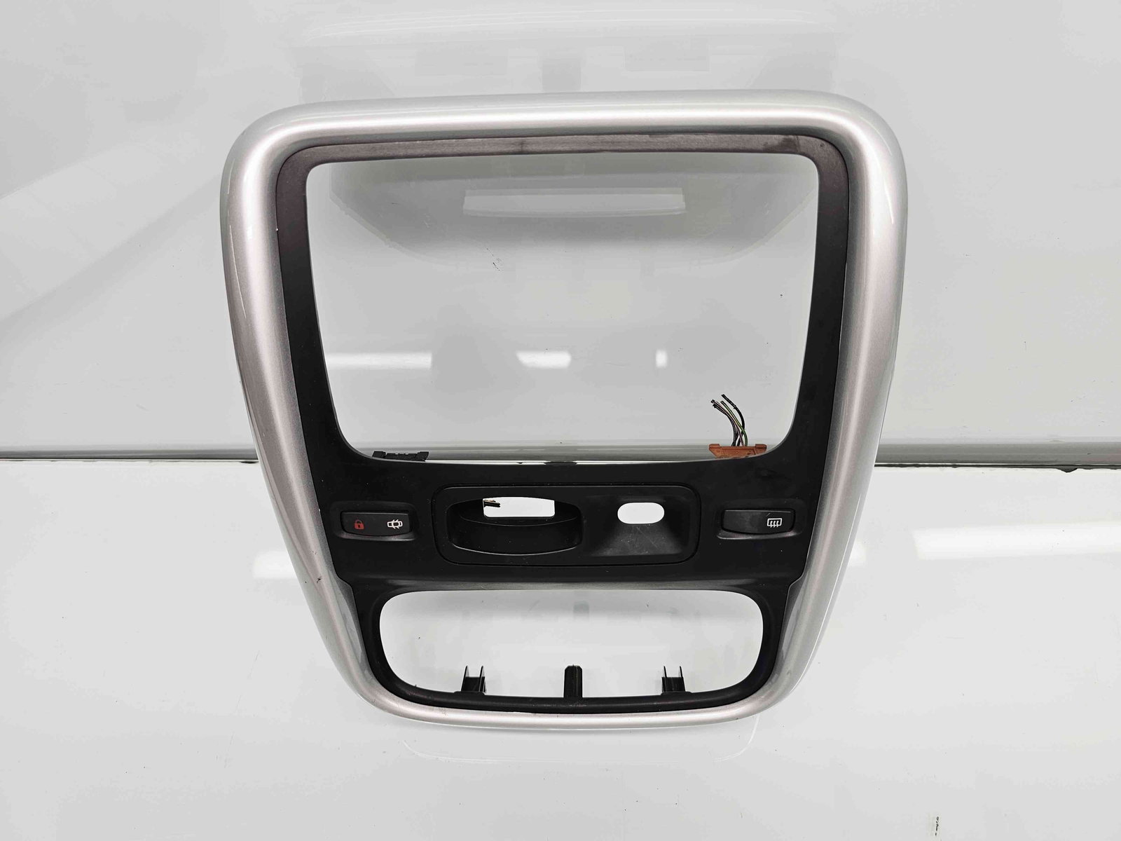 Trimuri bord Dacia Duster [Fabr 2010-2017] - imagine 6