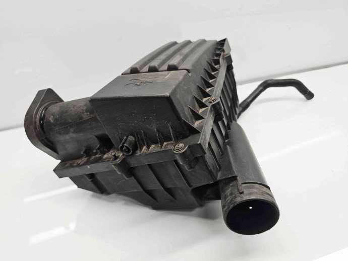 Carcasa filtru aer Volkswagen Passat B7 (362) [Fabr 2010-2014] 3C0129607BD 1.6 TDI CAYB 66KW / 90CP