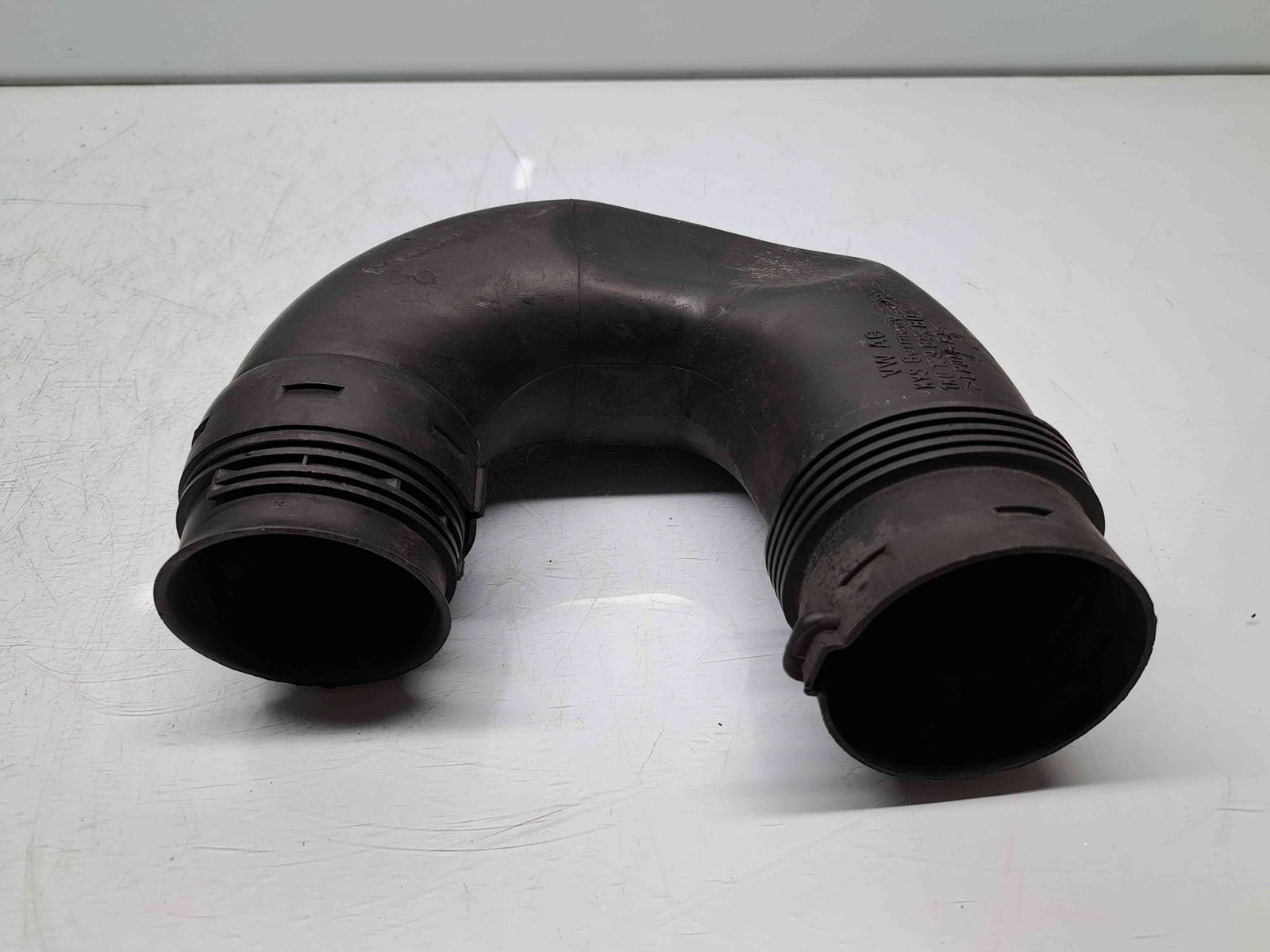 Tub admisie aer Volkswagen Passat B7 (362) [Fabr 2010-2014] 1K0129618BQ 1.6 TDI CAYC 77KW / 105CP - imagine 3