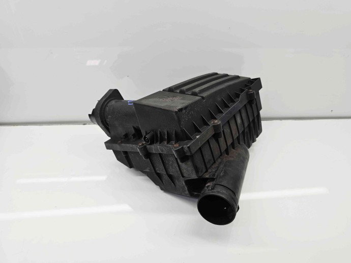 Carcasa filtru aer  Volkswagen Passat B7 (362) [Fabr 2010-2014] 1K0129620D 1.6 TDI CAYC 77KW / 105CP