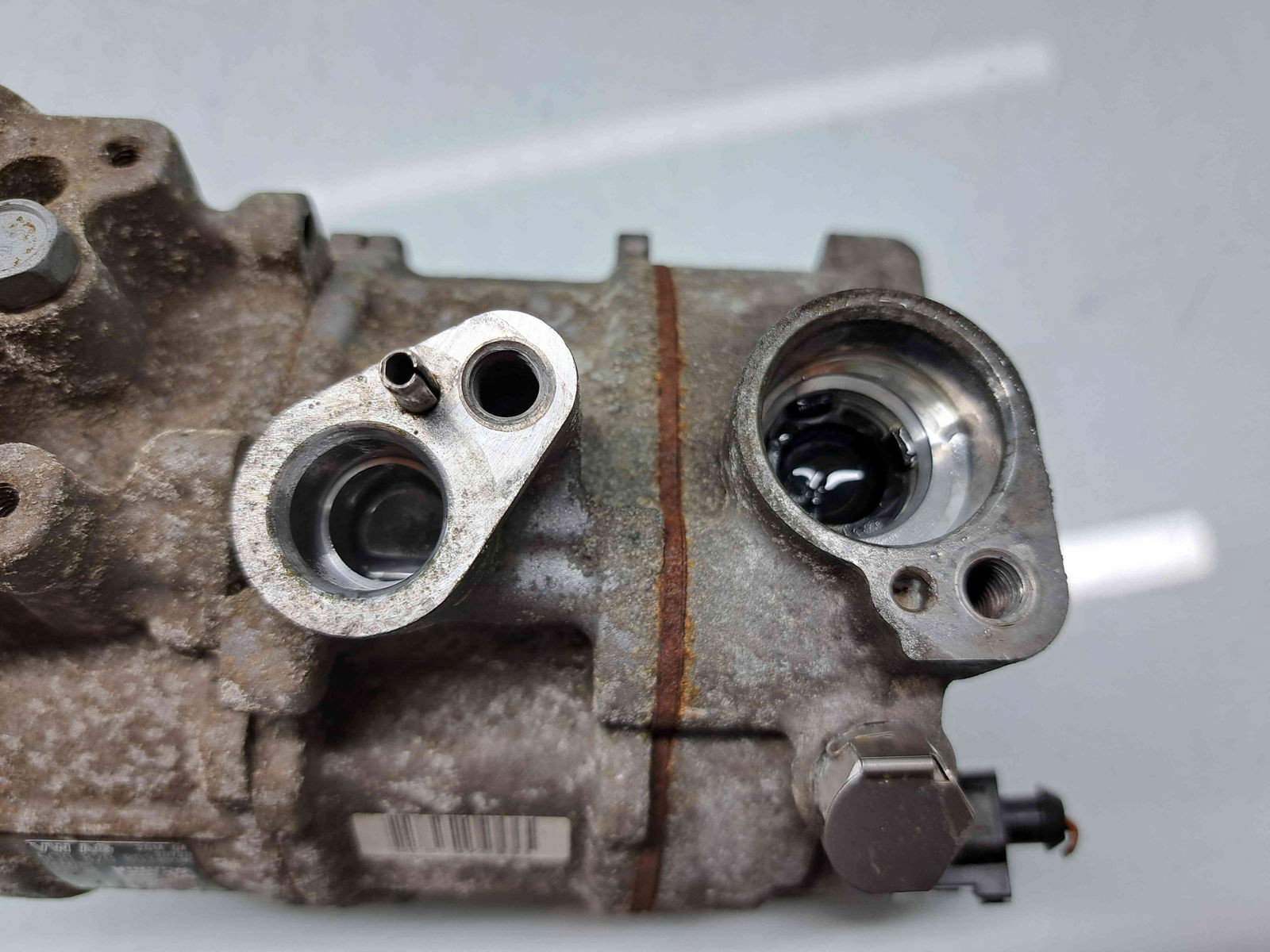 Compresor clima AUDI A3 (8V1) [Fabr 2012-2017] 5Q0820803 1.6 TDI CLHA 77KW / 105CP - imagine 1