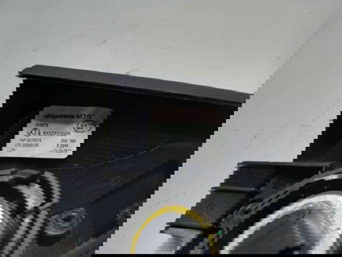 Tweeter dreapta A2137271000 Mercedes E220 W213 2.0 2016-2021