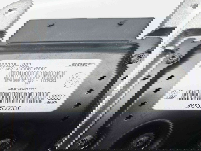  Amplificator audio Audi A3 (8P1) [Fabr 2003-2012] 8P3035223B