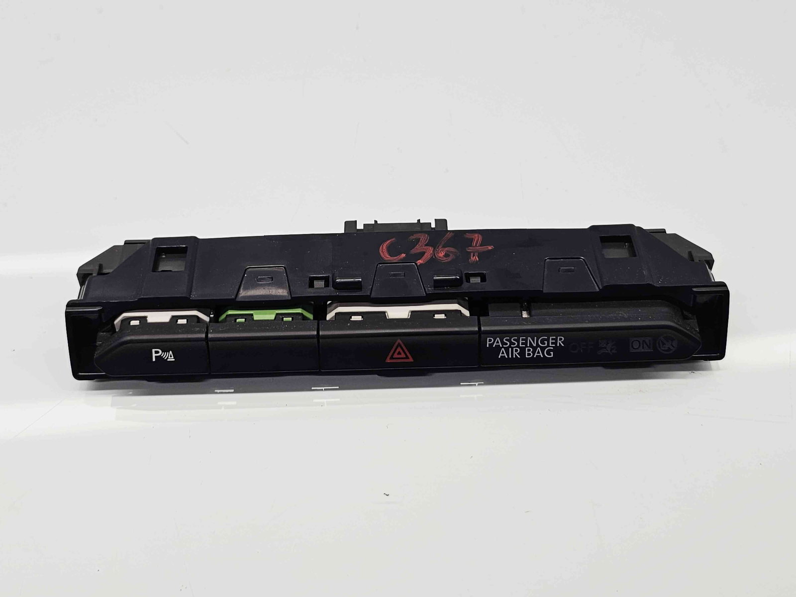 Buton avarii Volkswagen Passat B8 (3G2) [Fabr 2015-prezent] 3G2853769A