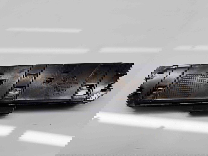  Buton avarii Volkswagen Passat B8 (3G2) [Fabr 2015-prezent] 3G2853769A