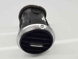  Grila aerisire stanga Audi A3 (8P1) [Fabr 2003-2012] 8P0820901F