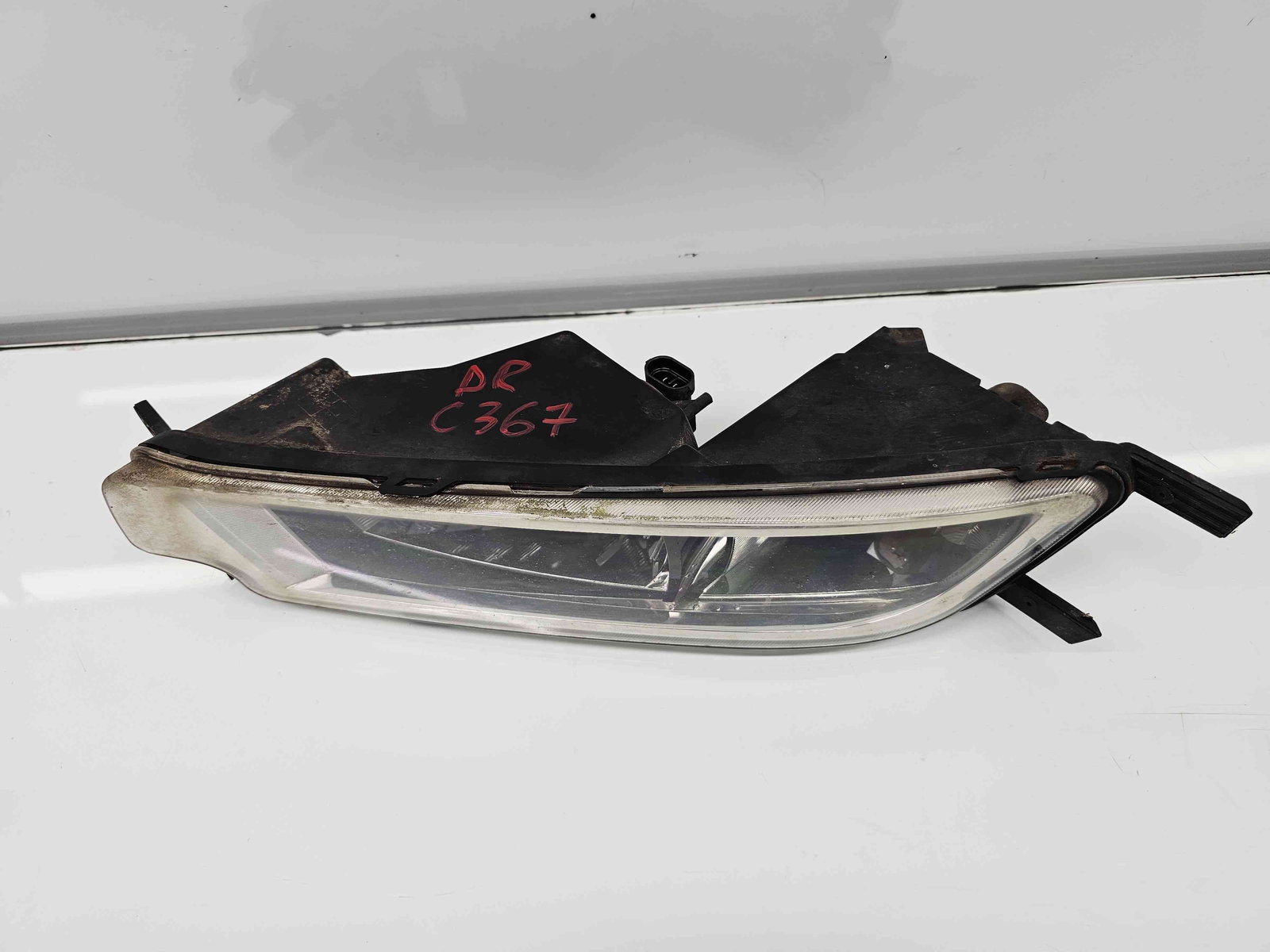 Grila proiector dreapta Volkswagen Passat B8 (3G2) [Fabr 2015-prezent] - imagine 2