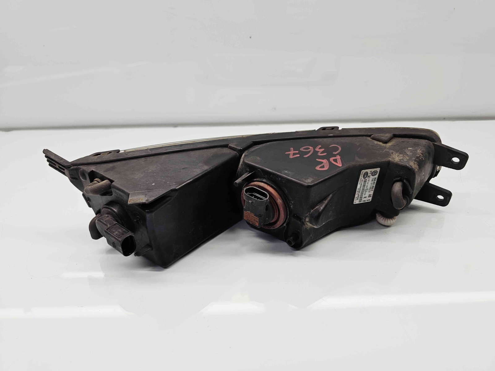 Grila proiector dreapta Volkswagen Passat B8 (3G2) [Fabr 2015-prezent] - imagine 3