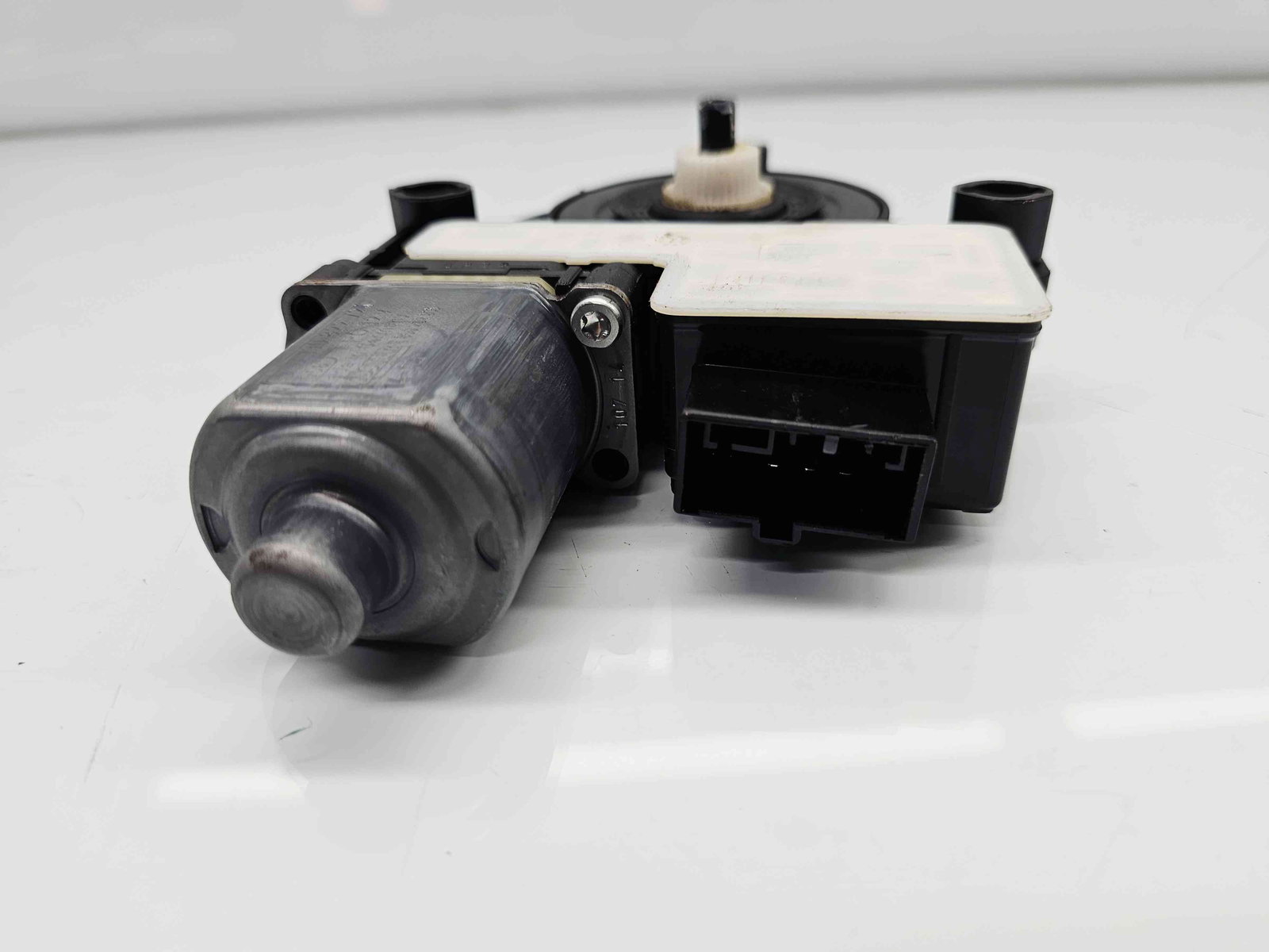 Motoras geam dreapta spate Volkswagen Golf 7 (5G) [Fabr 2014-prezent] - imagine 3