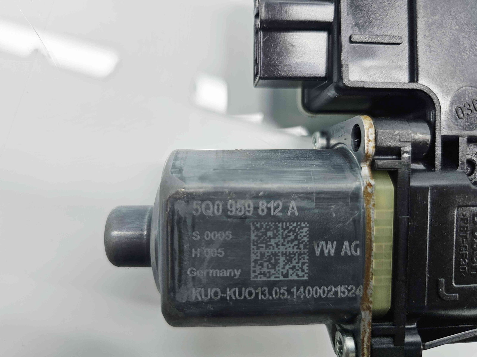 Motoras geam dreapta spate Volkswagen Golf 7 (5G) [Fabr 2014-prezent] - imagine 5