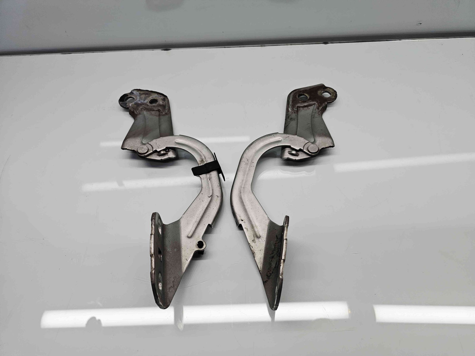 Set balamale capota Ford Focus 3 Turnier [Fabr 2010-2018] - imagine 1