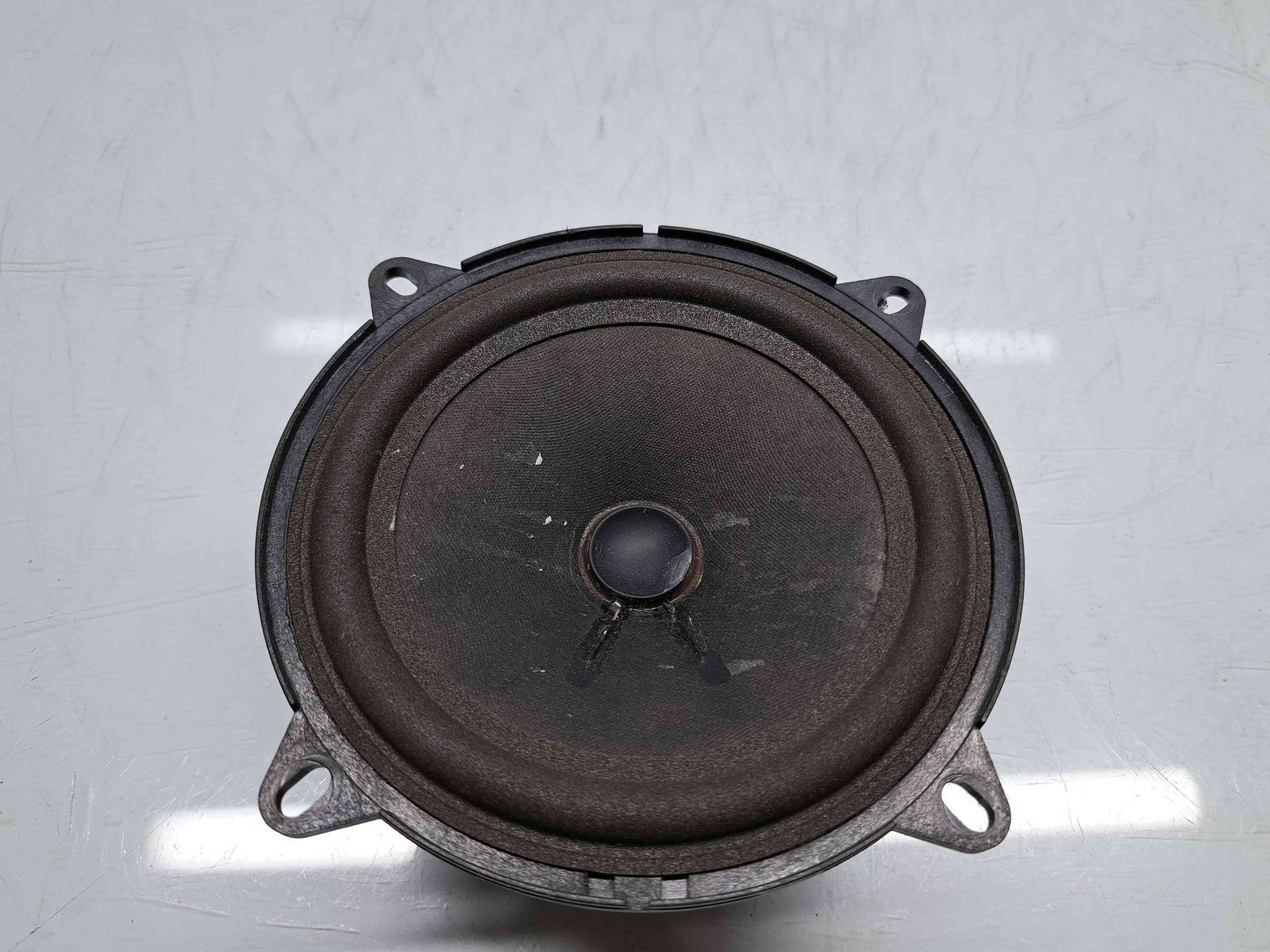 Boxa dreapta fata Dacia Duster [Fabr 2010-2017] OEM - imagine 1