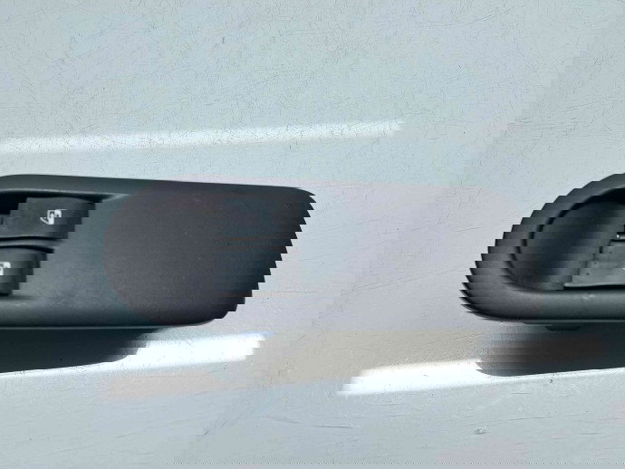  Butoane comanda geamuri sofer Dacia Duster [Fabr 2010-2017] 156018090D