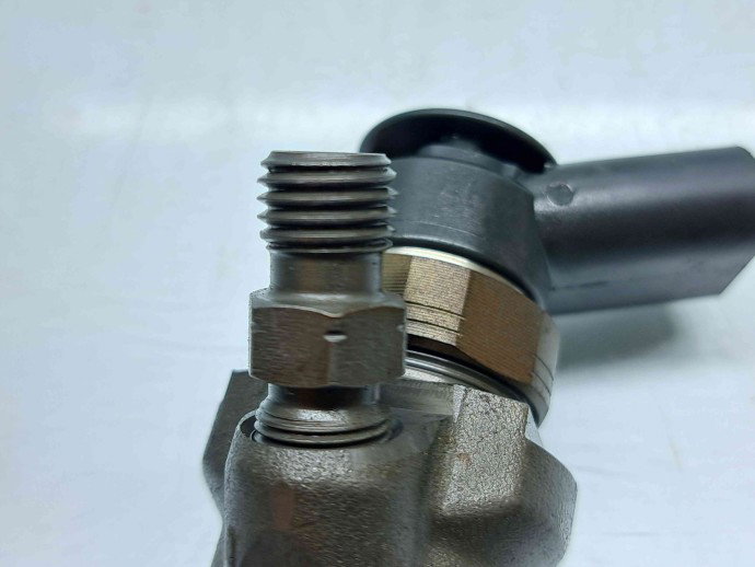 Injector Bmw 3 (E90) [Fabr 2005-2011] 7798446-04 2.0D N47D20 105KW / 143CP
