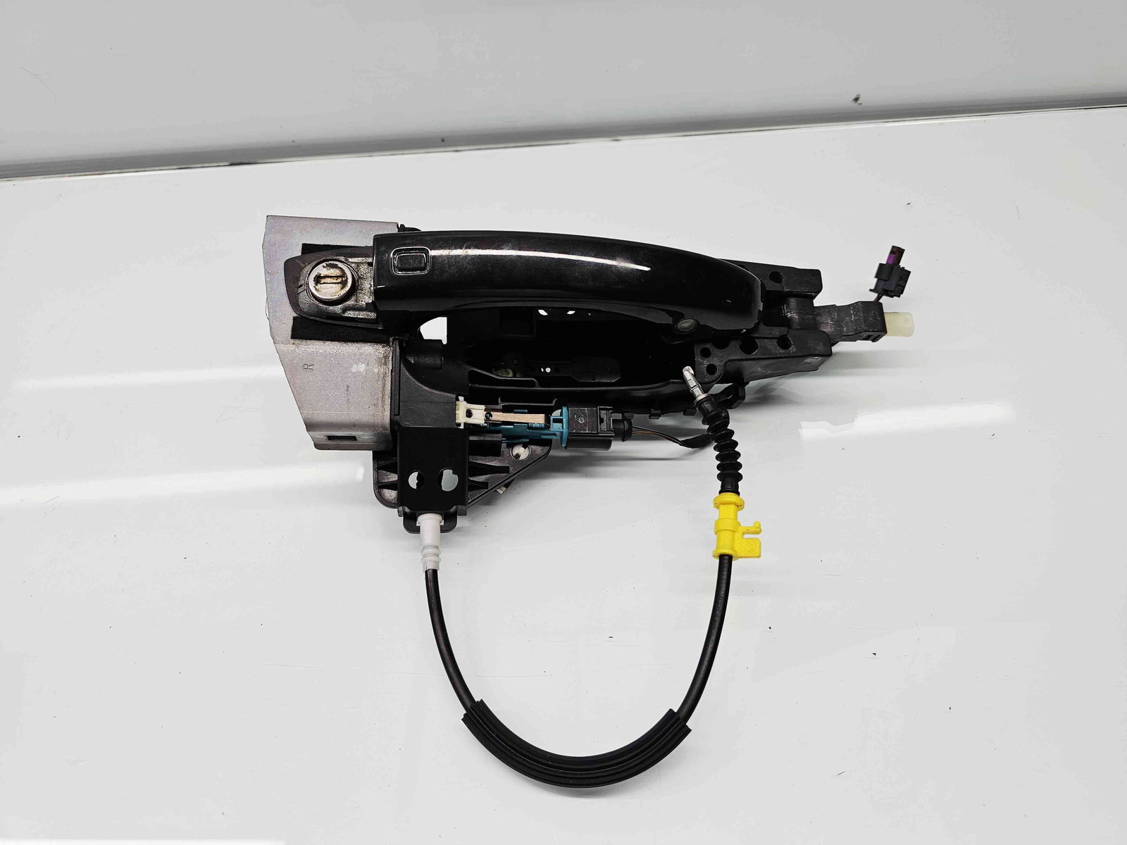 Maner usa dreapta fata Audi A7 Sportback (4GA) [Fabr 2011-2017] - imagine 1