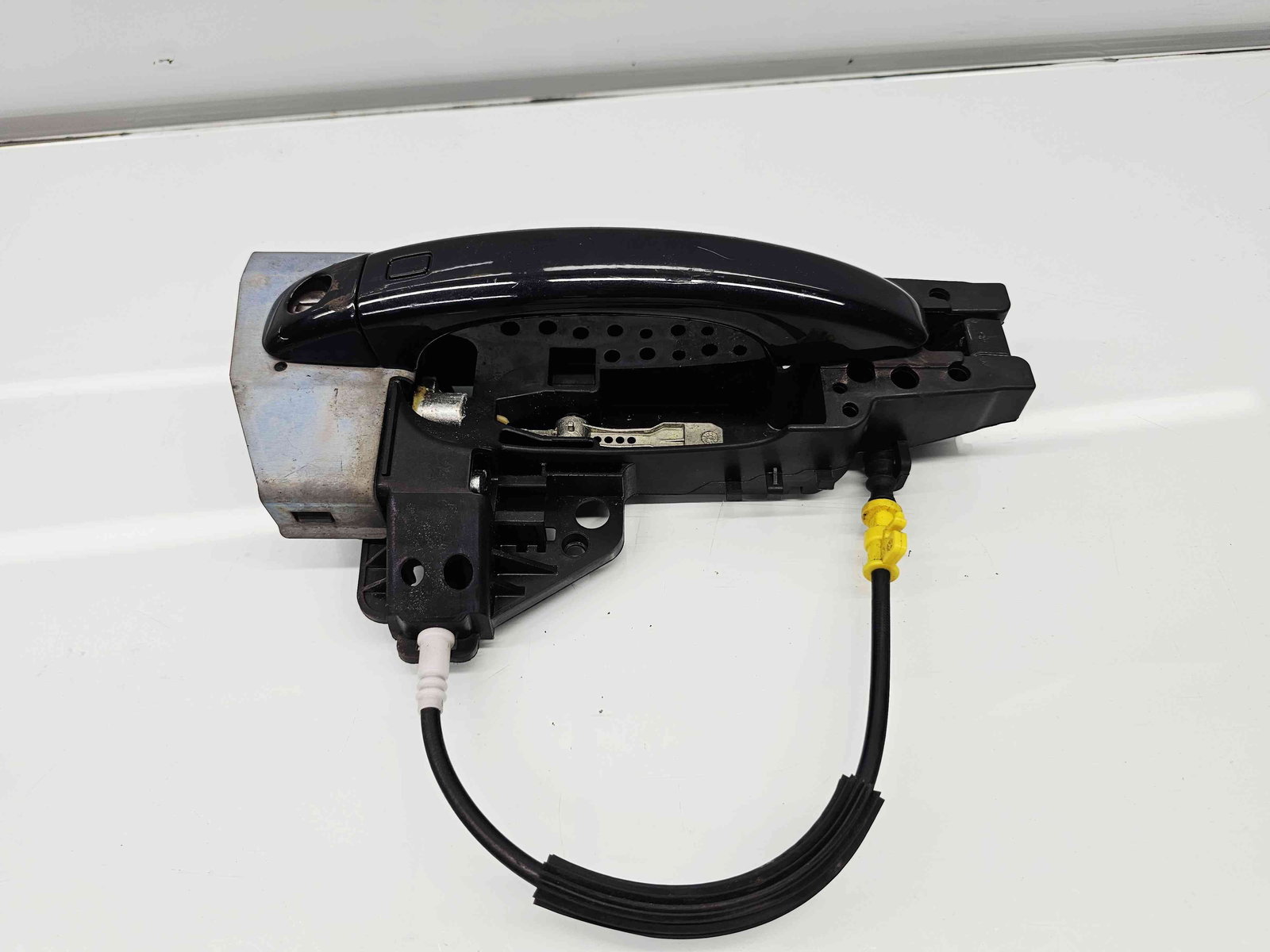 Maner usa dreapta fata Audi A4 (8K5, B8) Avant [Fabr 2008-2015] - imagine 1