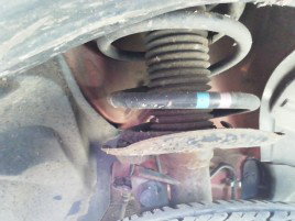 Amortizor cu arc dreapta fataNissan Qashqai 1.5 DCI K9K OEM 2009-2013