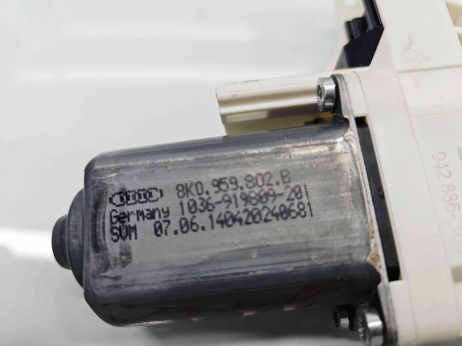 Motoras geam stanga spate Audi A7 Sportback (4GA) [Fabr 2011-2017] - imagine 4