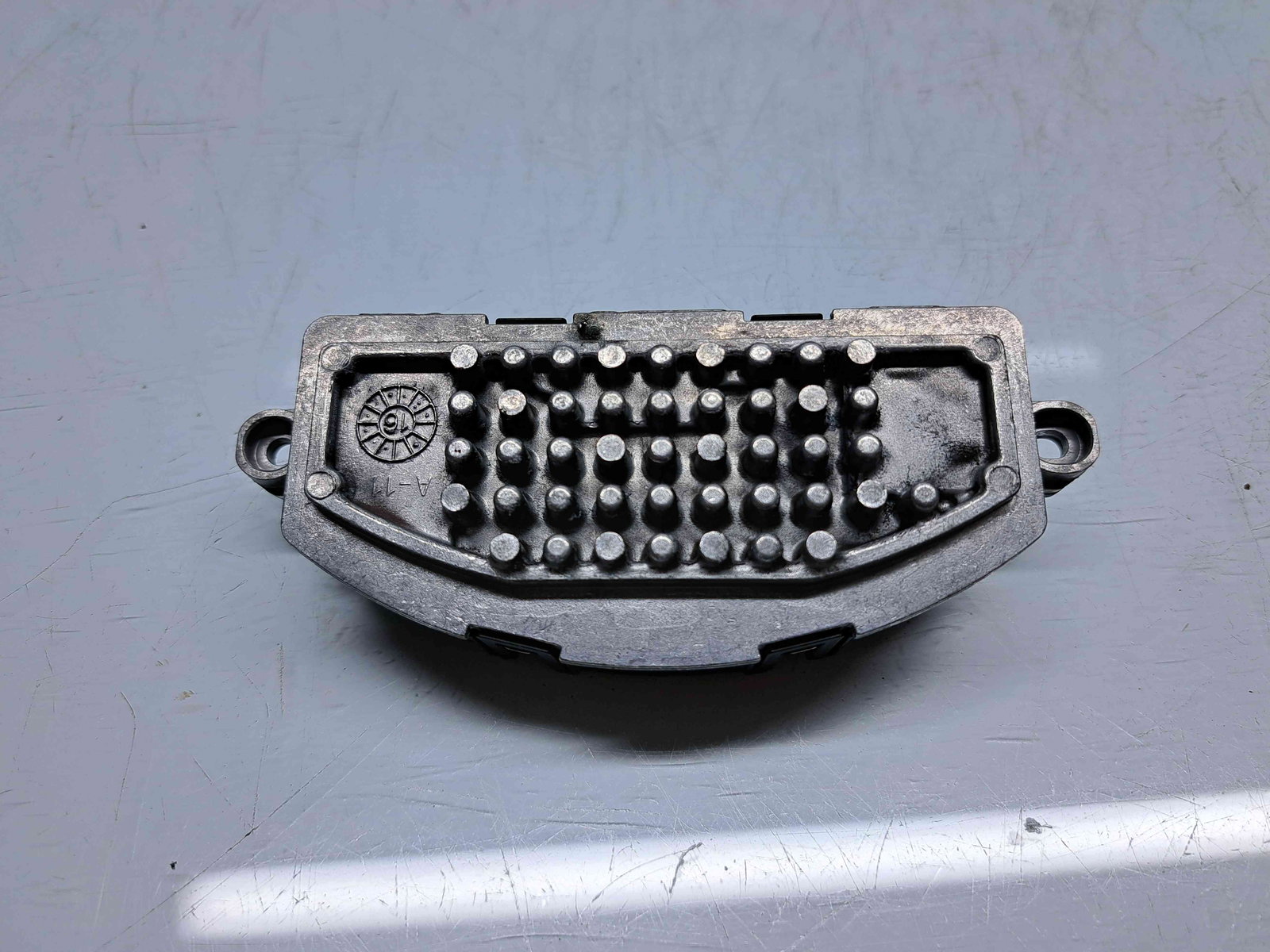 Releu Volkswagen Passat B8 (3G2) [Fabr 2015-prezent] 3Q0907521A