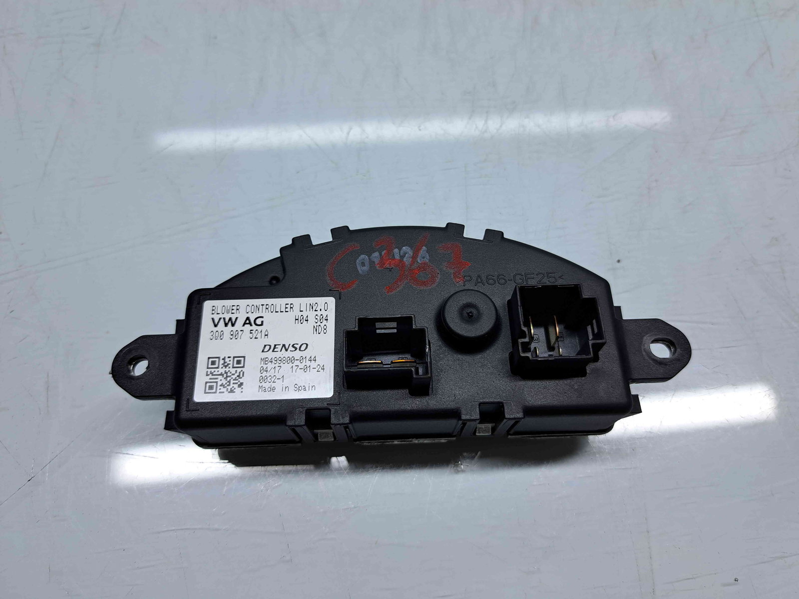 Releu Volkswagen Passat B8 (3G2) [Fabr 2015-prezent] 3Q0907521A - imagine 2