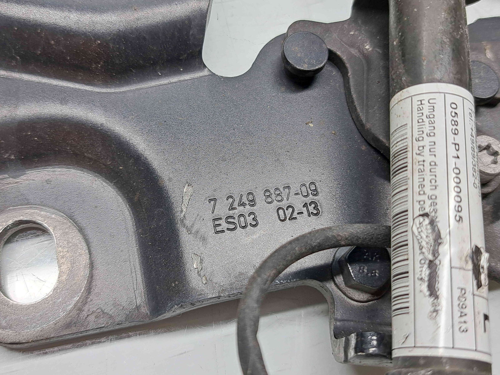 Set balamale capota Bmw 5 (F10) [Fabr 2011-2016] - imagine 3