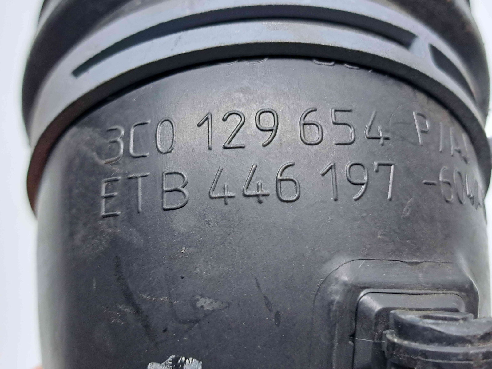 Tub admisie aer Skoda Superb II Combi (3T5) Facelift [Fabr 2009-2015] 3C0129654AJ 2.0 TDI CFGB 125KW / 170CP - imagine 4