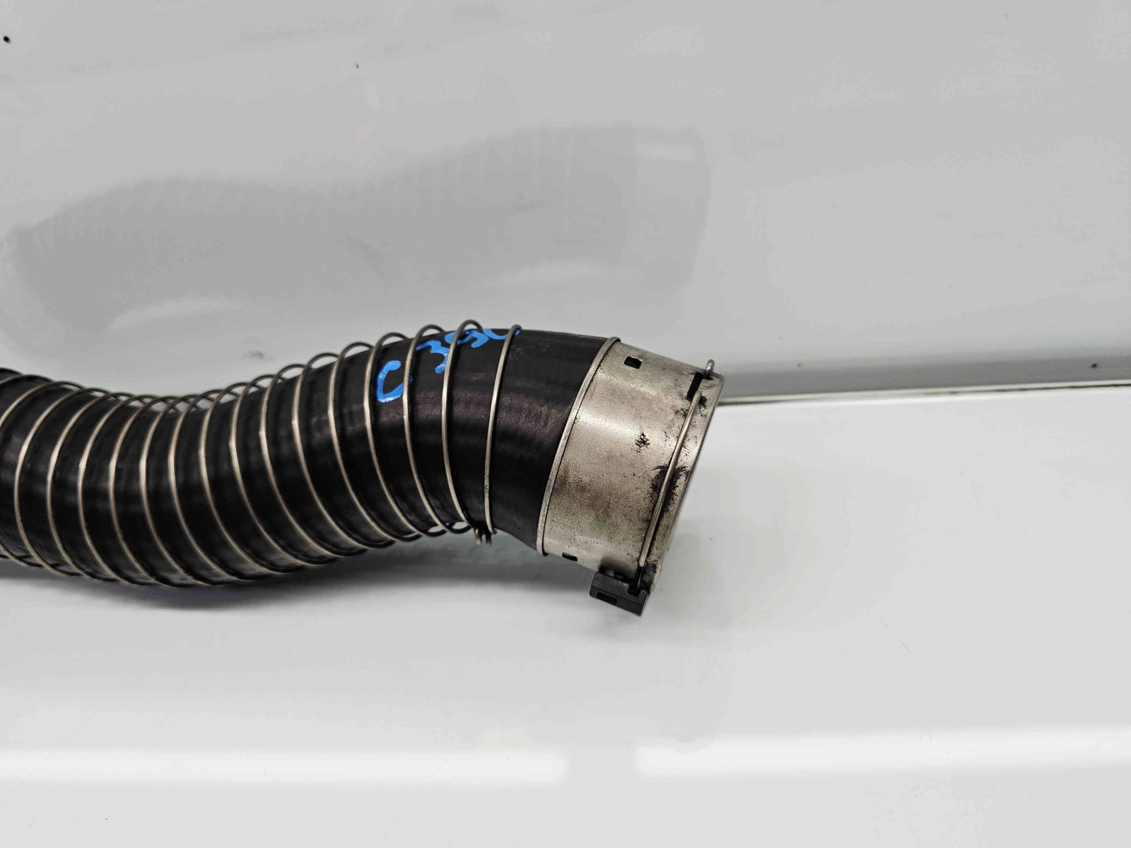 Tub intercooler Bmw 3 (E90) [Fabr 2005-2011] OEM 2.0D N47D20 105KW / 143CP - imagine 2