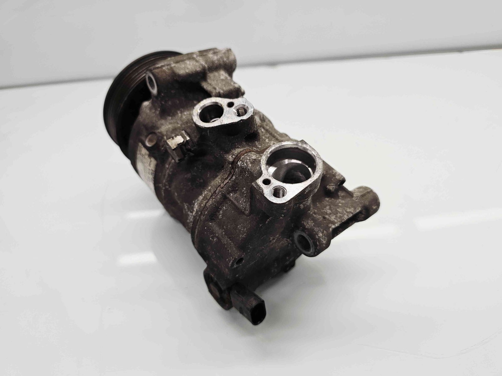 Compresor clima Skoda Octavia 3 (5E3) [Fabr 2012-2020] 5Q0816803F 1.6 TDI DCXA 88KW / 120CP - imagine 1