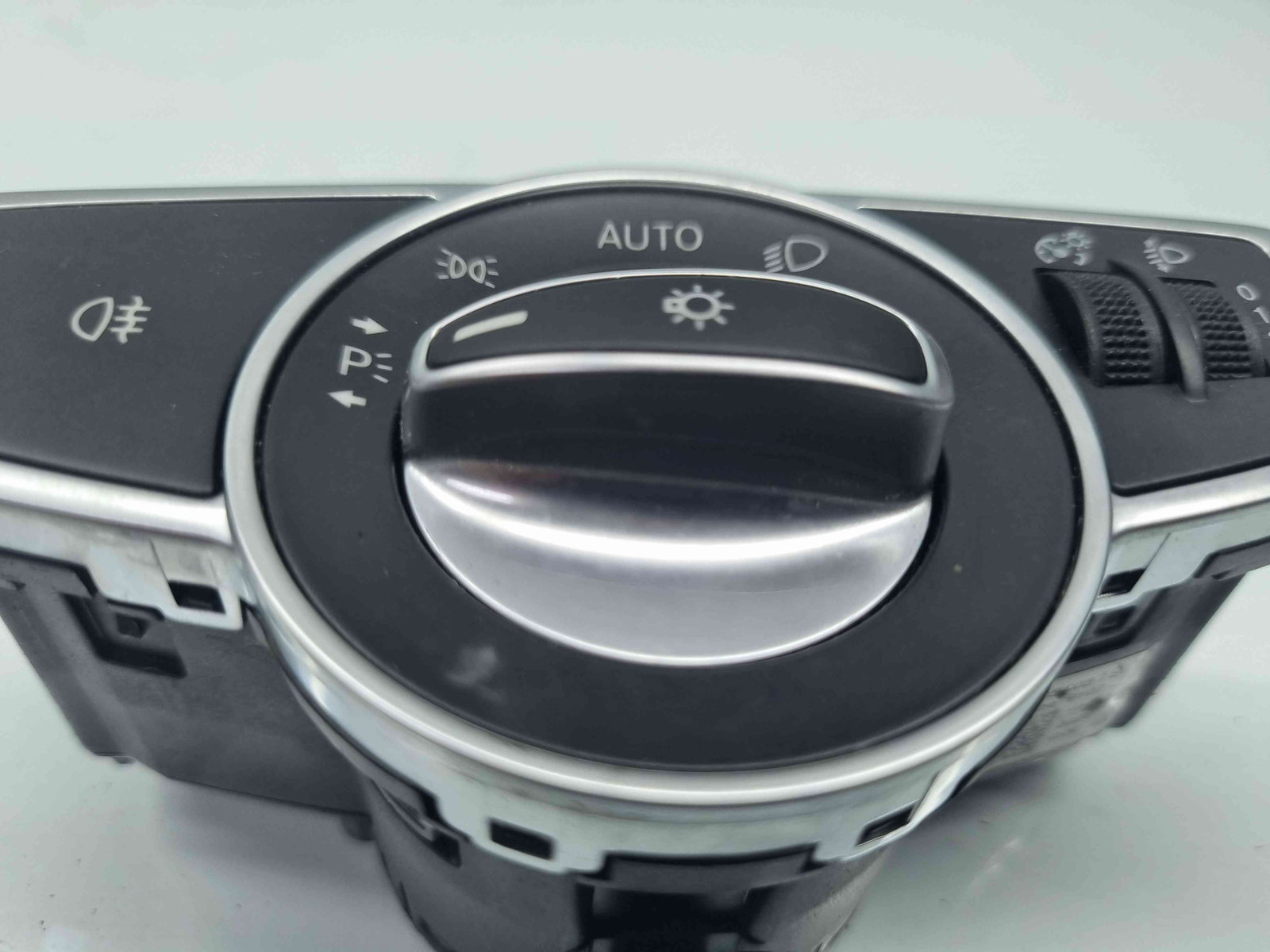 Bloc lumini Mercedes Clasa C Combi (W205) [Fabr 2015-prezent] A2059051910 - imagine 2