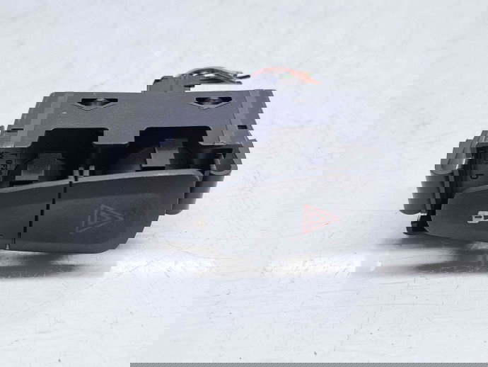  Buton avarii Dacia Sandero 2 [Fabr 2012-prezent] 252905668R