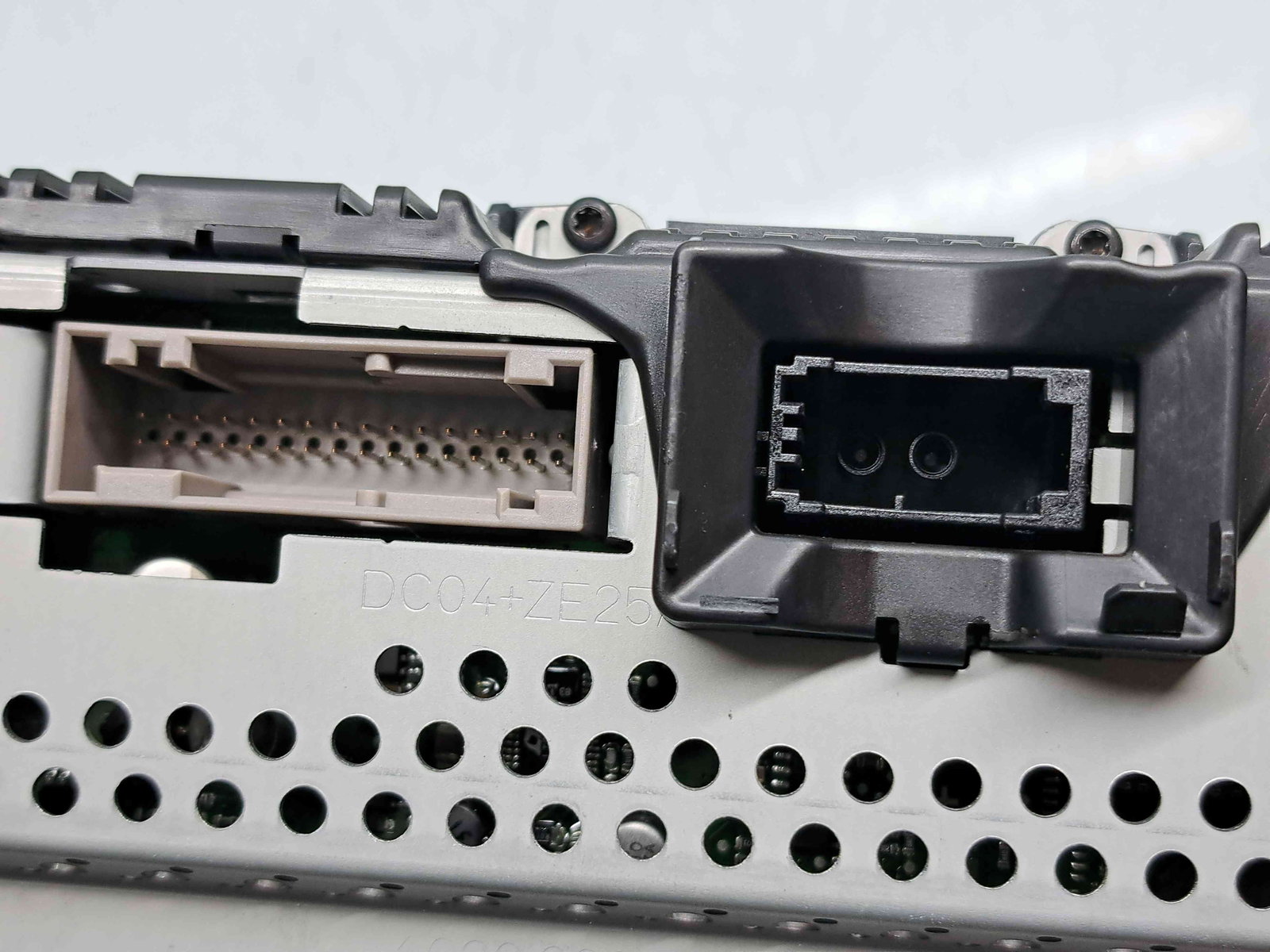 Ceas bord Audi A7 Sportback (4GA) [Fabr 2011-2017] 4G8920985E - imagine 4